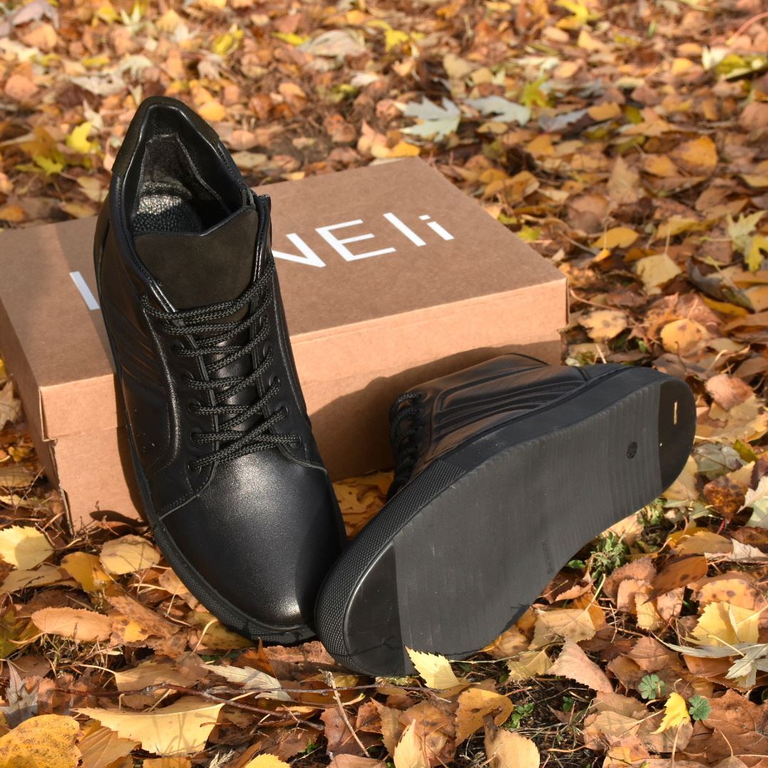 Кросівки чоловічі  LiONELi 9563(01)