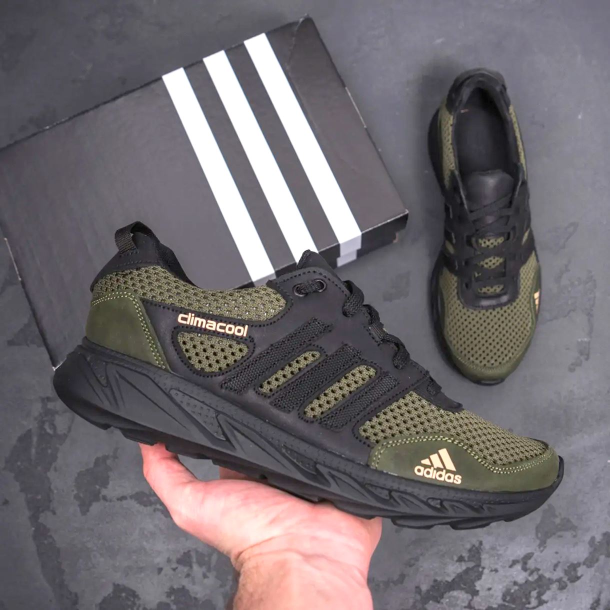 Чоловічі кросівки літні сітка Climacool олива (Харків)