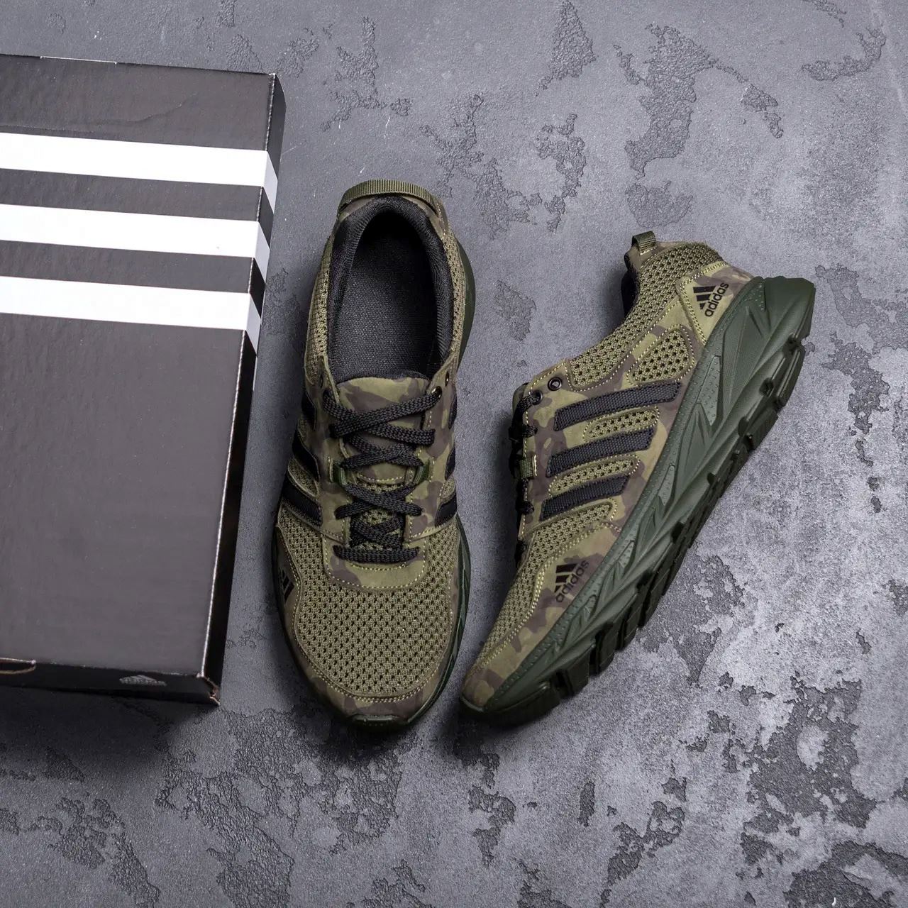 Чоловічі кросівки літні сітка Climacool multicam олива (Харків)